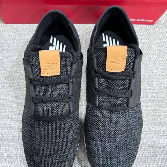 NEW BALANCE Shoes Big Kids Size 6.5 - Picture 2 of 8